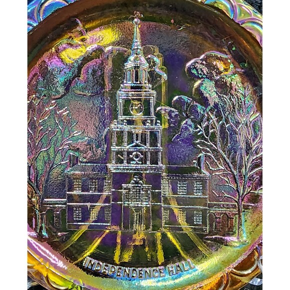 Indiana Glass Marigold Carnival Glass Plate – Independence Hall, 1976 - Picture 8 of 10